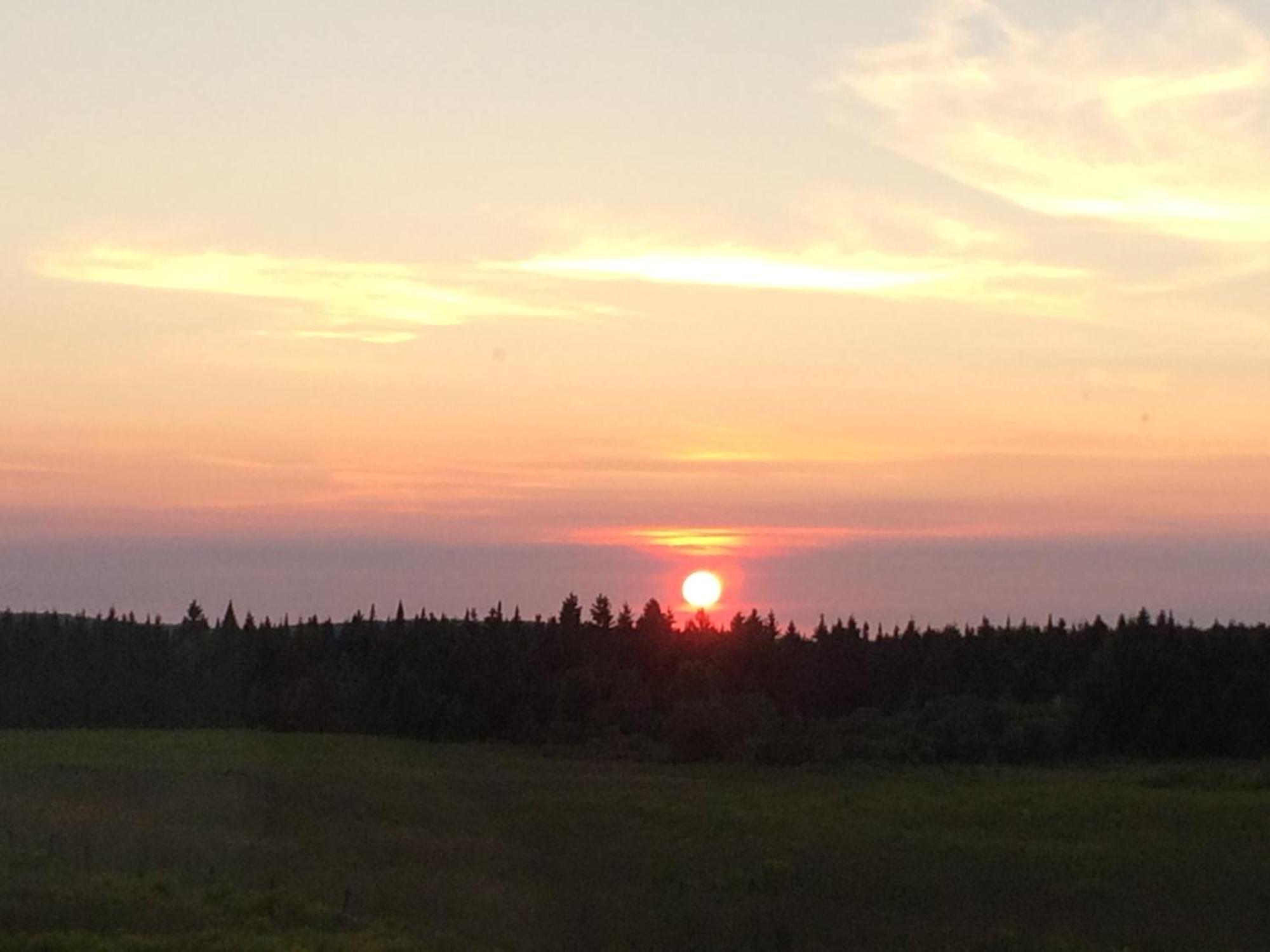 Maison Du Mont-Megantic Spa A L'Annee Lac-Megantic Luaran gambar