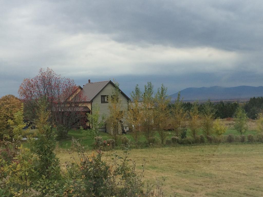 Maison Du Mont-Megantic Spa A L'Annee Lac-Megantic Luaran gambar
